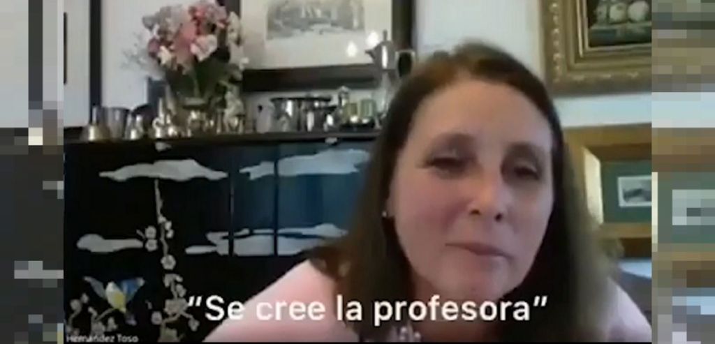 Gli insegnanti prendono in giro gli studenti