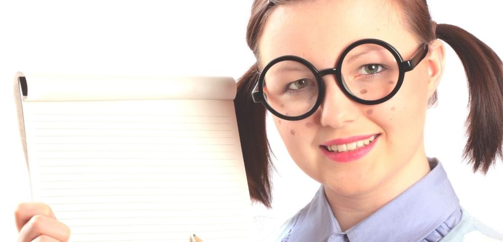 La donna fingeva di essere una studentessa per guadagnare seguaci