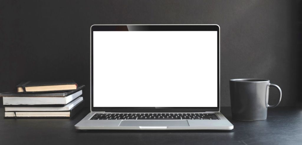 Studente ASSALTO e FERITO durante le LEZIONI ONLINE